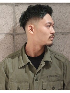 フランクスバーバー アンド ビアークラブ(FRANK'S BARBER and BEER CLUB) ワルドアップバングテクノネープレスマットイメチェン