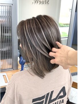 ストゥー(StueW.) 【倉敷】パーソナルバレイヤージュ29