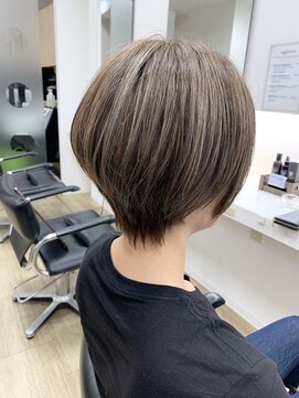 ワイズヘアー(Y's HAIR) ふわっとハンサムショート