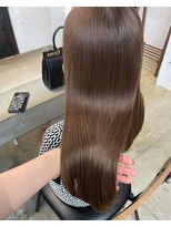 アンセム(anthe M) ツヤ髪ナチュラルベージュ前髪カット韓国髪質改善トリートメント
