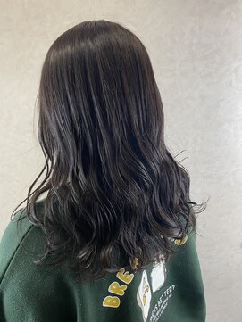 ラフィージュジャパン(RAFFIGE JAPAN) アッシュグレーのツヤツヤカラー