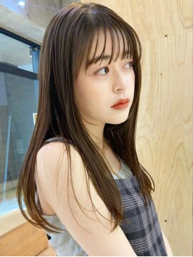 アンガーデン(Une GARDEN) レイヤーカット/ロングレイヤー/オリーブベージュ/グレージュ