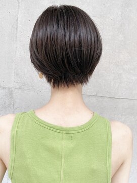 モリオ フロム ロンドン 大宮2号店(morio from London) 【なかじま ひびき】大人かっこいいマッシュショート