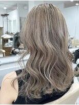 プラグ(Plug) シルバーベージュ