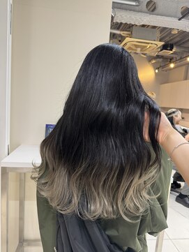 アライブ ハラジュク(ALIVE harajuku) 【ALIVE yu-ki 自然な繋がりのグラデーションカラー】