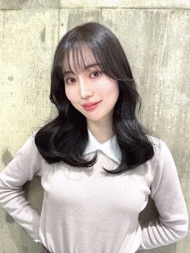 ベール(Vale) 小顔カット セミロングヘア 前髪 韓国ヘア 顔まわり