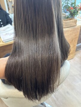 イルプロム 御厨店(illuprom.) 【illuprom.】シアーベージュ