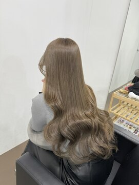 エトバイイオエ(et by ioe) 黒髪/ボブルフ/ネビージュ/小顔/ワンレン/髪質改善/グレージュ