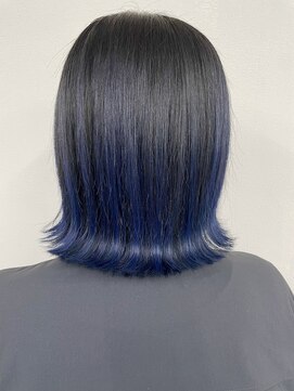 アオアクア バイ グルグル 小岩店(ao akua by GULGUL) ネイビーブルー×バレイヤージュ