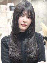 ジィルム(XELM)&nbsp;ハイライトカラーミルクティーベージュレイヤーカット