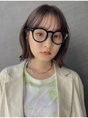 外ハネ切りっぱなしタッセルボブチェリーブラウンデジタルパーマ