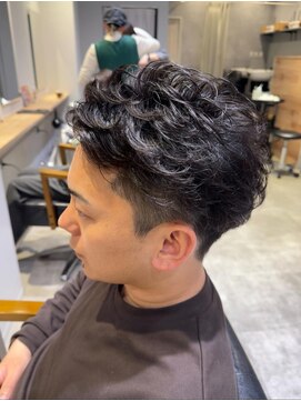 リタ(rita.) 林 直人 メンズ/メンズパーマ/大人メンズ