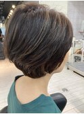ショートボブ