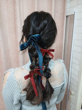 マカリィ 池袋店(Makalii) ツイン編み下ろしアレンジ