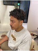 波巻きツイストスパイラル/刈り上げセンターパート/溝の口