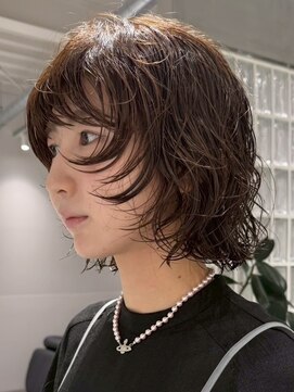 テクネ 天神大名(techne) 天神顔周りレイヤーカットミディアムボブパーマレイヤーパーマ