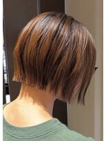 ジャパン ホンテン(JAPAN HONTEN) すっきり美シルエットの前下がりボブ