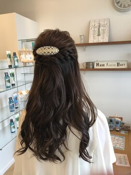 美容室 フィレール(FILER) ゆる巻きハーフアップ☆
