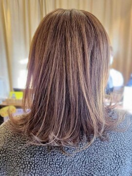 バグスドゥア(Bagus dua) 小顔ミディアムスタイル【大日/バグスドゥア】