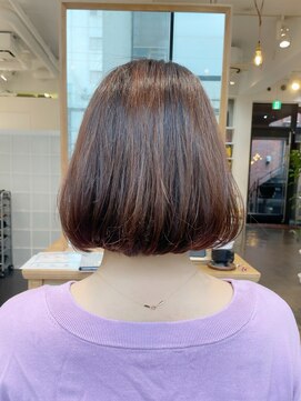 エムプラス 二子玉川(Mplus) 大人女性(30代40代)ワンカールボブスタイル　夏目サトル