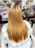 髪質矯正で、ブリーチ毛もツヤツヤに