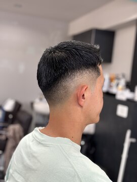 ヘアーラボ 樟葉(Hair Labo) スキンフェード Hirakata Kuzuha