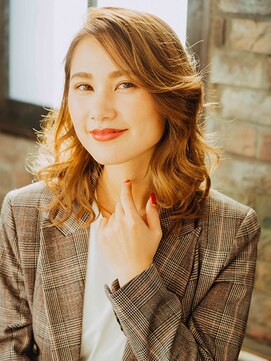 スタリー(Starry) 縦カールミディ20代/30代/40代/ハレマチ通り