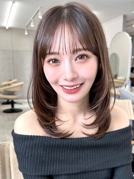 サンド 池袋 2nd(sand) 韓国風顔周り小顔レイヤーカット/黒髪地毛風カラー/池袋