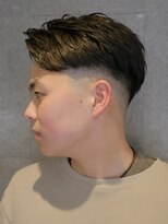 ピークアブー 原宿ハラカド(PEEK-A-BOO) フェードツーブロックメンズ爽やか清潔感サッカー