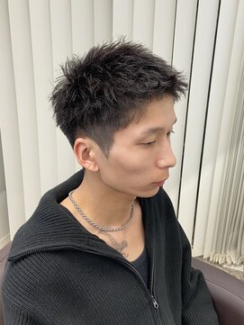 ザデイトウキョウ 表参道 青山(THE DAY TOKYO) スパイキーベリーショート