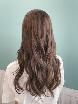 フェイス(faith) 透明感たっぷりグレージュ