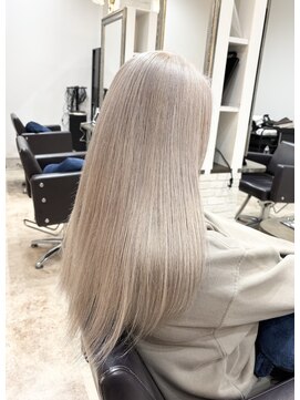 リッシュ 市原店(Lish) 【ホワイトカラー