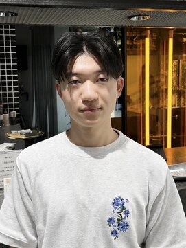 ブラック(BLACK) 韓国風センターパート