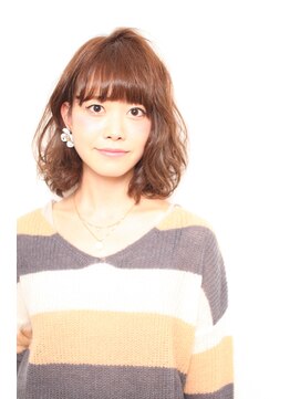 リラ バイ クオーレ(LIRA by CUORE) ゆすふわボブ