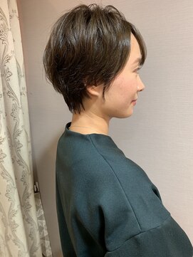 ジルバイジアン(JILL by GIEN) ショート 耳かけショート 丸みショート お洒落 安田紗莉奈