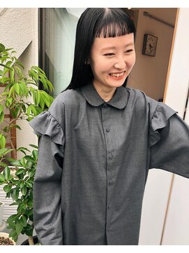 ナループロアツム(Nalu pu loa Tsum) 黒髪ストレート（パーマ落とし）