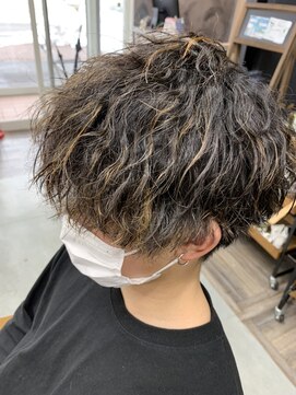 リ シャルム バイ エニーハウ 南七日町店(Re charm by anyhow) ショートマッシュツイスパ