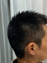 クローバー(CLOVER)&nbsp;心斎橋　小林広明　ショート　ベリーショート