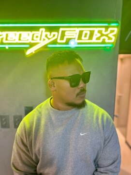 グリーディーフォックス 代々木(Greedy FOX) 波巻き/ハイライト/マッシュパーマ/ウルフ[シェービング]