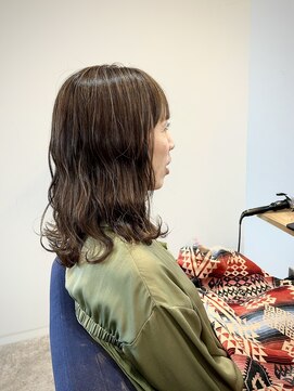 キャトル(quatre) 細めコントラストハイライト＆ベビーライツ