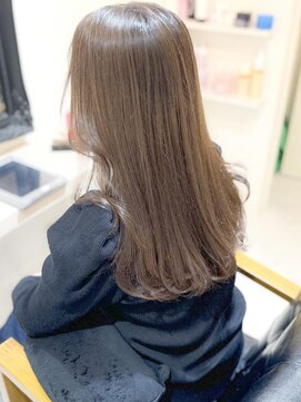 セルカ 新宿(CERCA) オリーブベージュ【CERCA新宿/新宿西口】