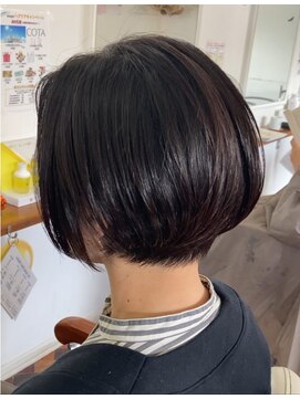 ヘアーアンドメイクアップモパ ショートbob