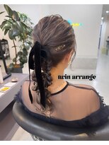 ニィ(2iee.)&nbsp;タイトツイン♪