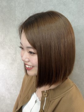 エクファ ヘア リゾート 大津 瀬田店(ex-fa hair resort) イメチェン/ホワイトブロンド/外ハネボブ/美髪/大津/瀬田