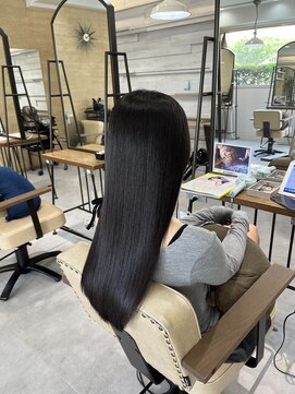 キキ(kiki by KENJE) 髪質改善ストレート