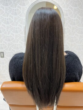 ナチュラル艶ストレート ～ショコラブラウン～