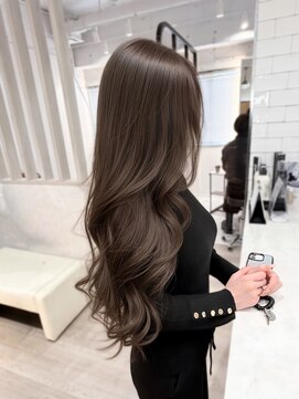 アンドシャルム 心斎橋(&CHALME) 似合わせ小顔レイヤー× 髪質改善。