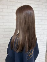 シャロン(Sharon)&nbsp;ロングヘア/インナーカラー