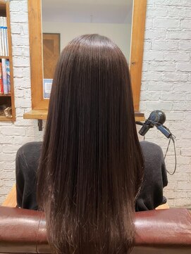チェーロ(cielo) 自然な艶感のプレミアム縮毛矯正
