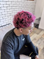 ノート ヘアーサロン(NOTE HAIR SALON) ビビッドピンク × メンズショート